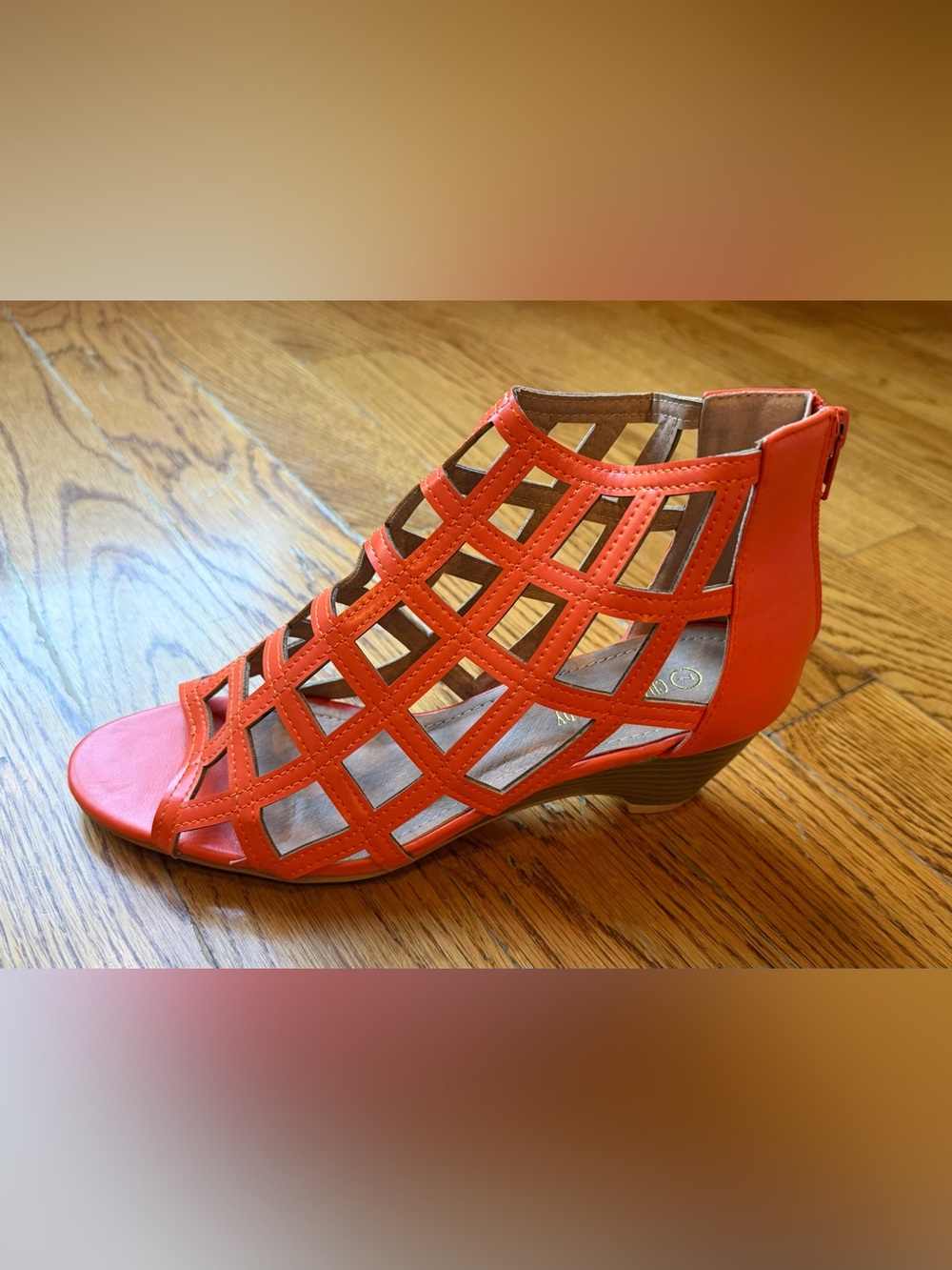 Charming Lady Bologna Orange Caged Wedge Sandals Back Zip Peep Toe Size 7